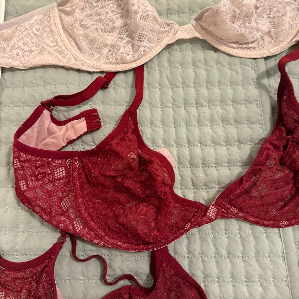 Victoria's Secret Lace Bra - Burgundy and Beige 36C bundle of 4! Unlined plunge - Picture 3 of 5